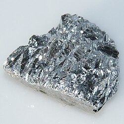 сурма ←   олово   |   телур   → металоїди сріблясто-білого кольору   Назва, символ, номер   Сурма / Stibium (Sb), 51   атомна маса   (   молярна маса   ) 121,760 (1)   [1]   а