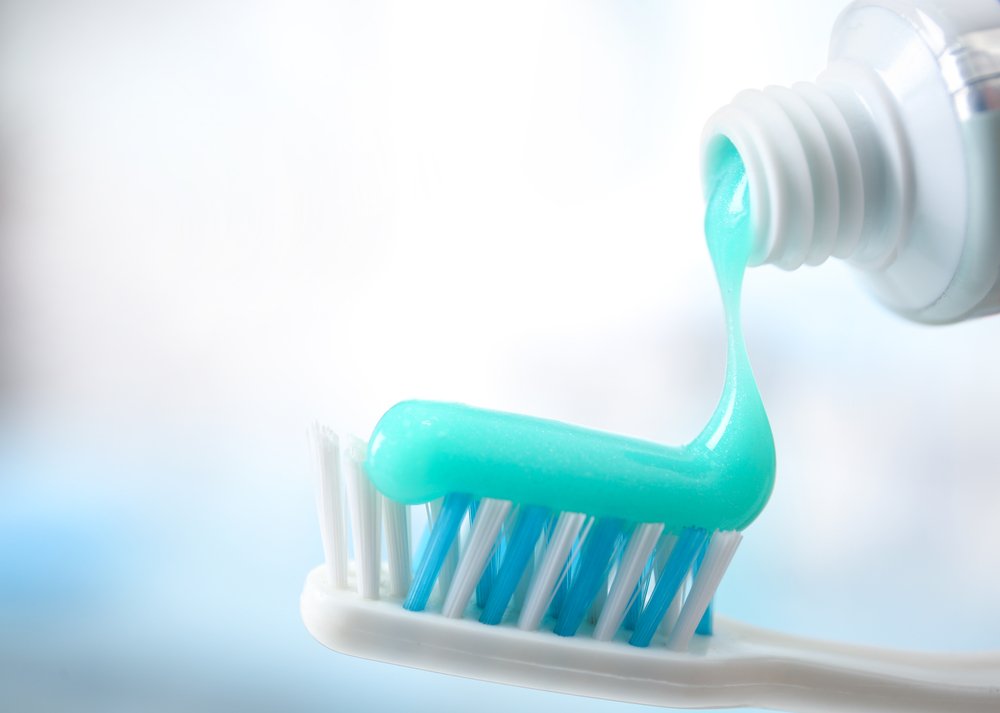 Стоматологи про склад зубної пасти