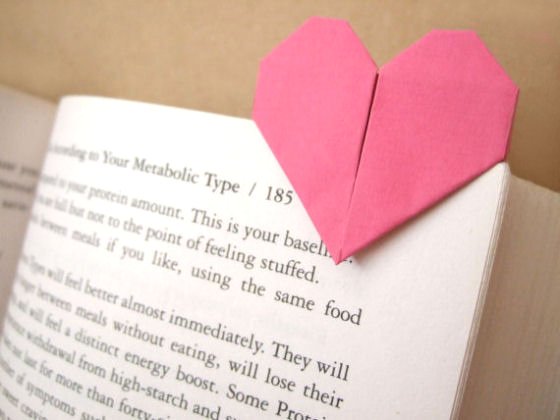 Е, за романтични хора, които не могат да си представят деня си, без да четат следващия шедьовър, просто е необходимо да маркирате сърцето